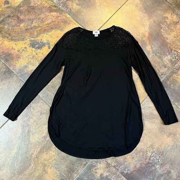 Old Navy Tulip Hem Slide Slits Lace Top Medium - Picture 4 of 13